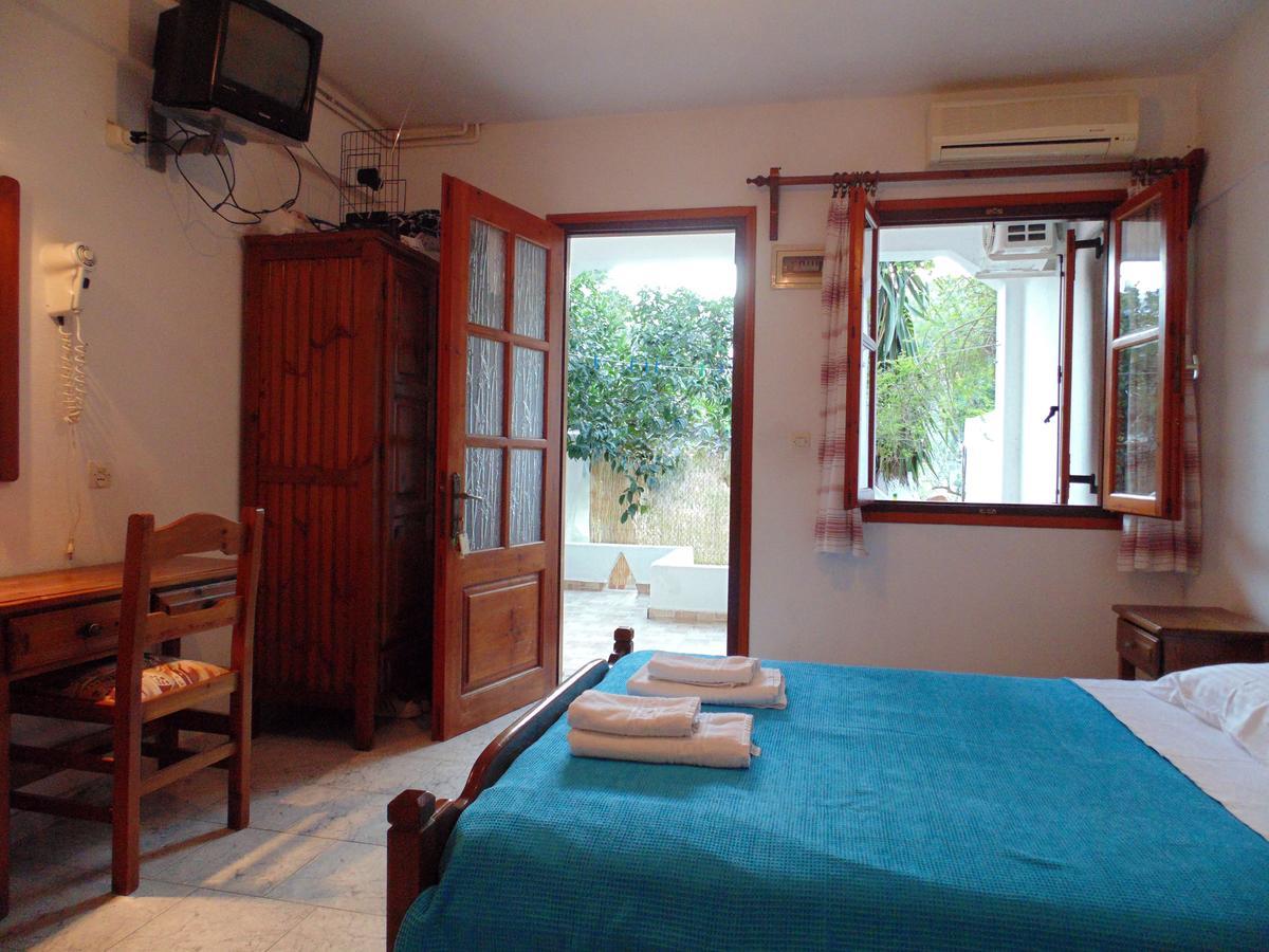 Villa Melini Patitírion Zimmer foto